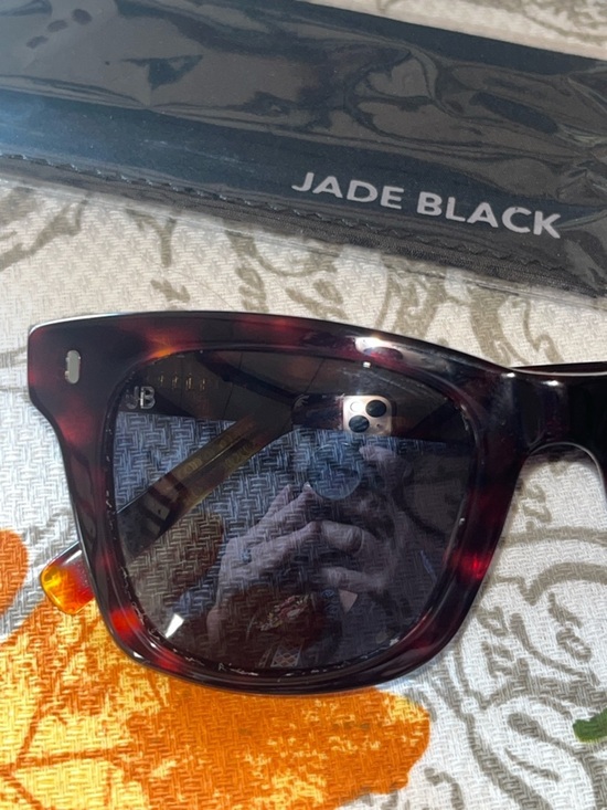 Jade Black Women\'s Tortoiseshell Sunglasses - Classic Frame main image 15